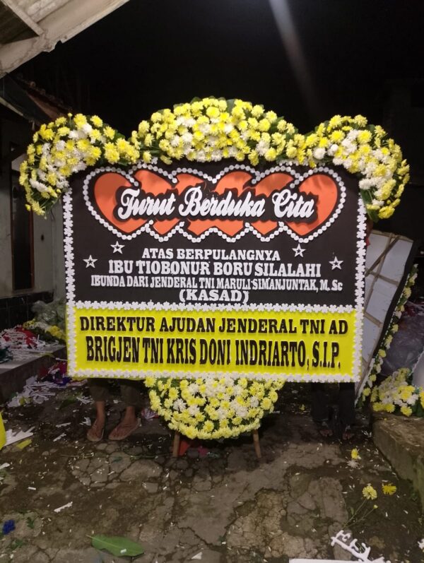 bunga papan duka cita 4 titik